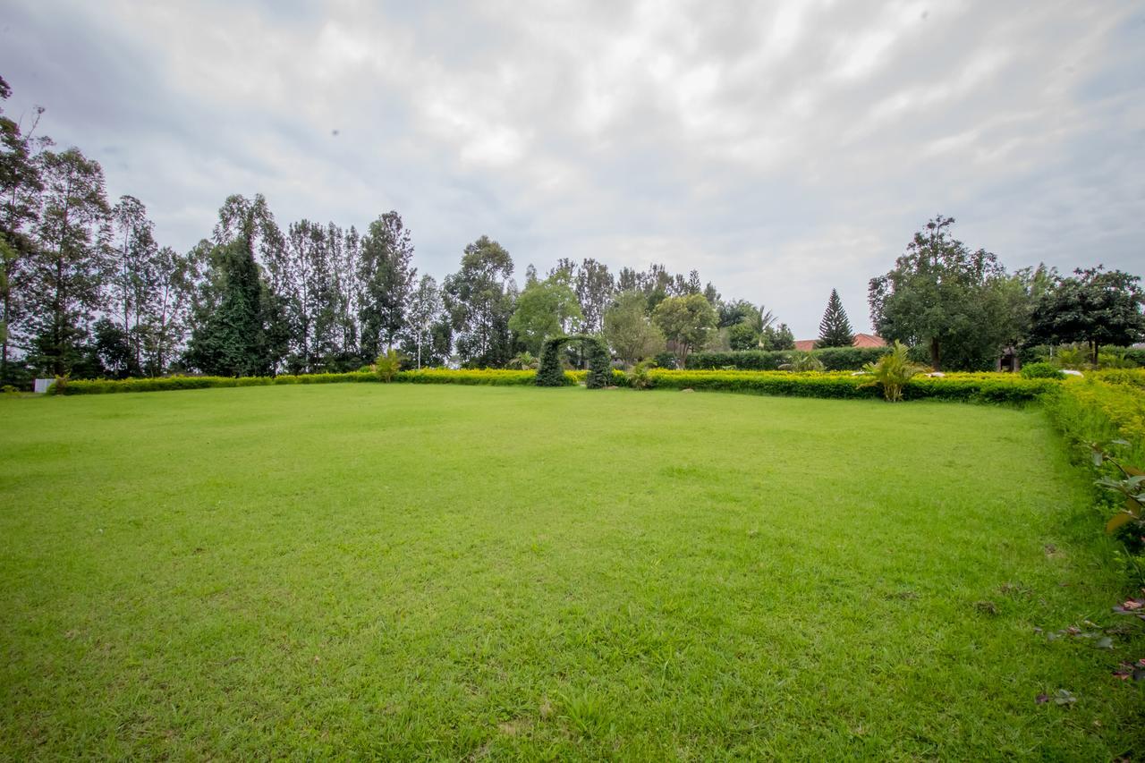 Tuzza Hotel Bushenyi Esterno foto