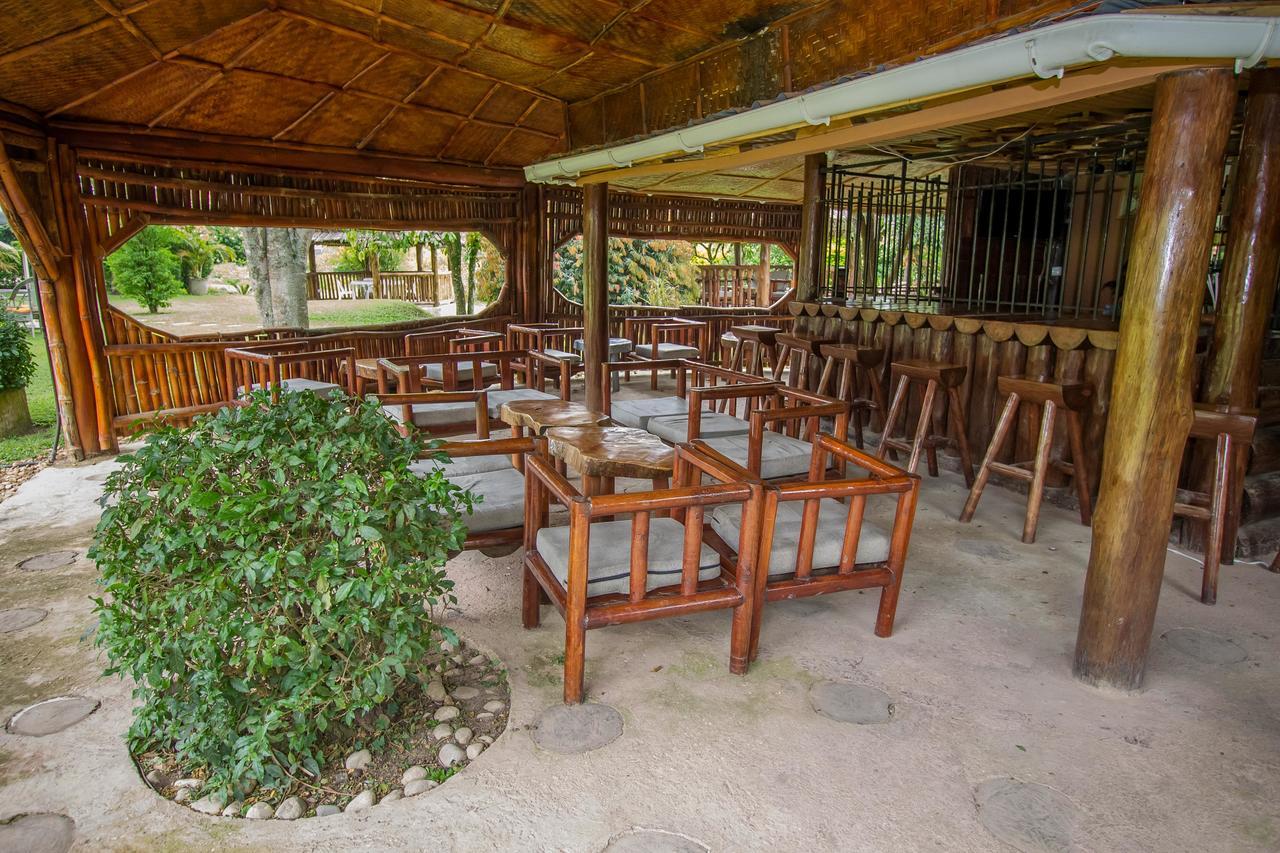 Tuzza Hotel Bushenyi Esterno foto