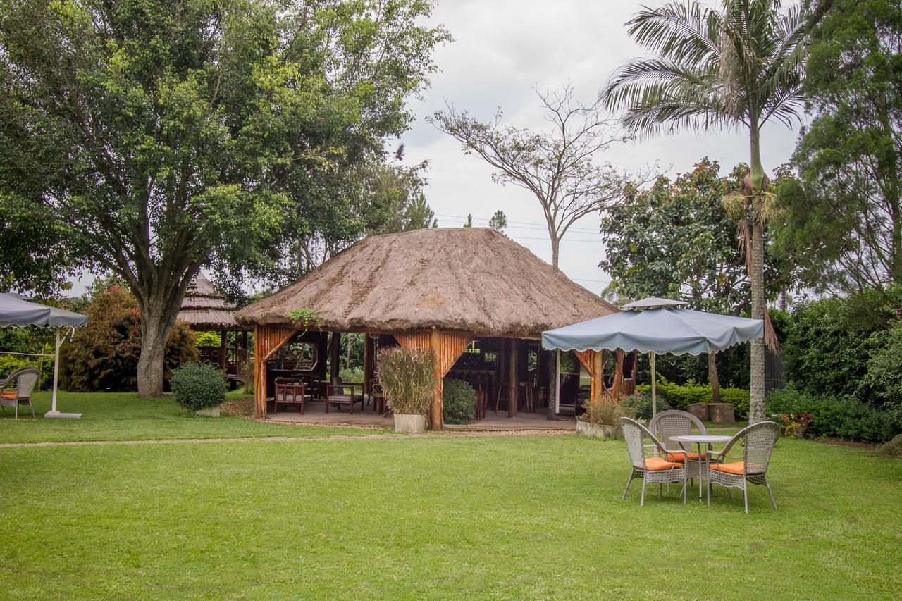 Tuzza Hotel Bushenyi Esterno foto