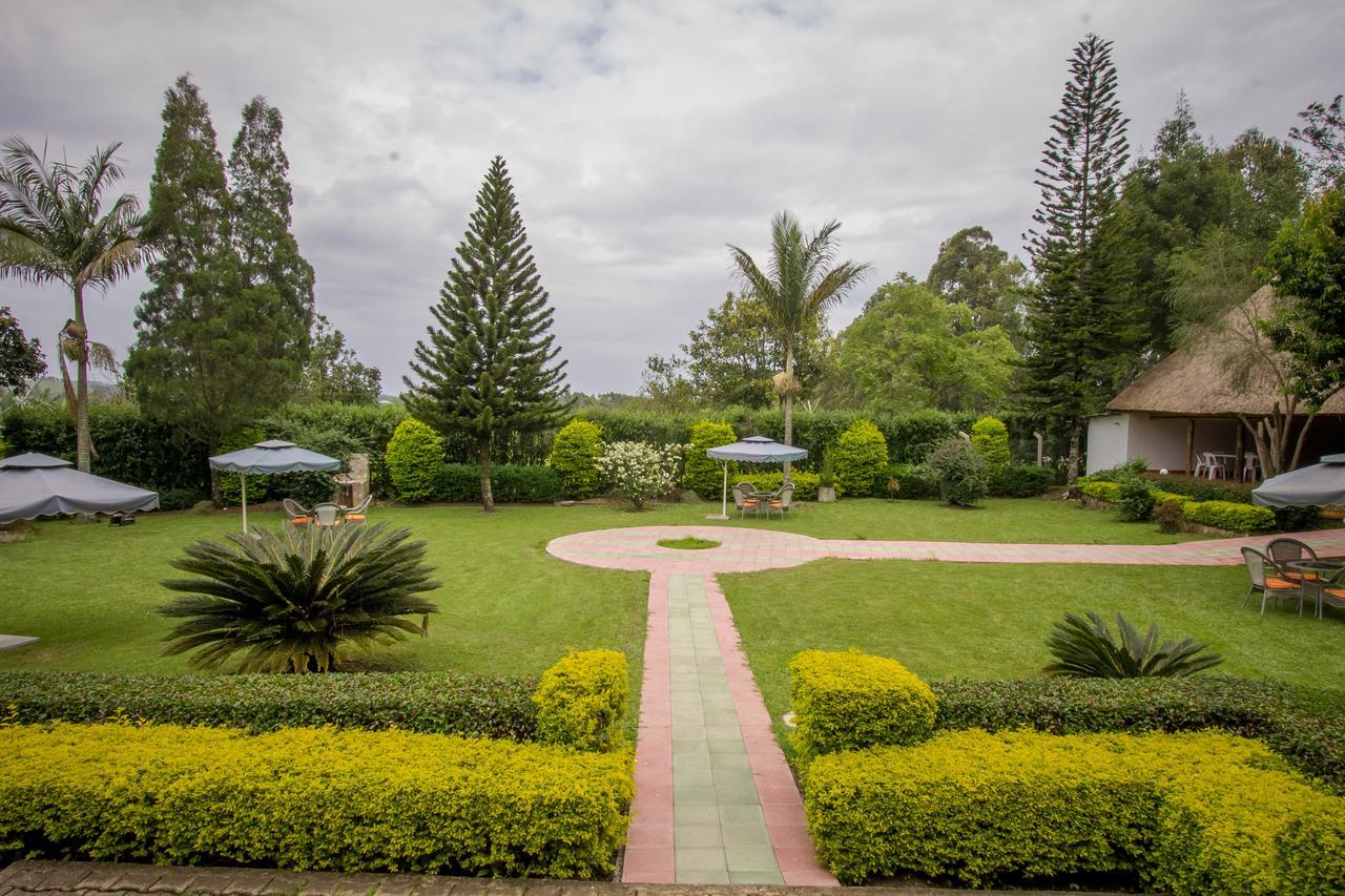 Tuzza Hotel Bushenyi Esterno foto