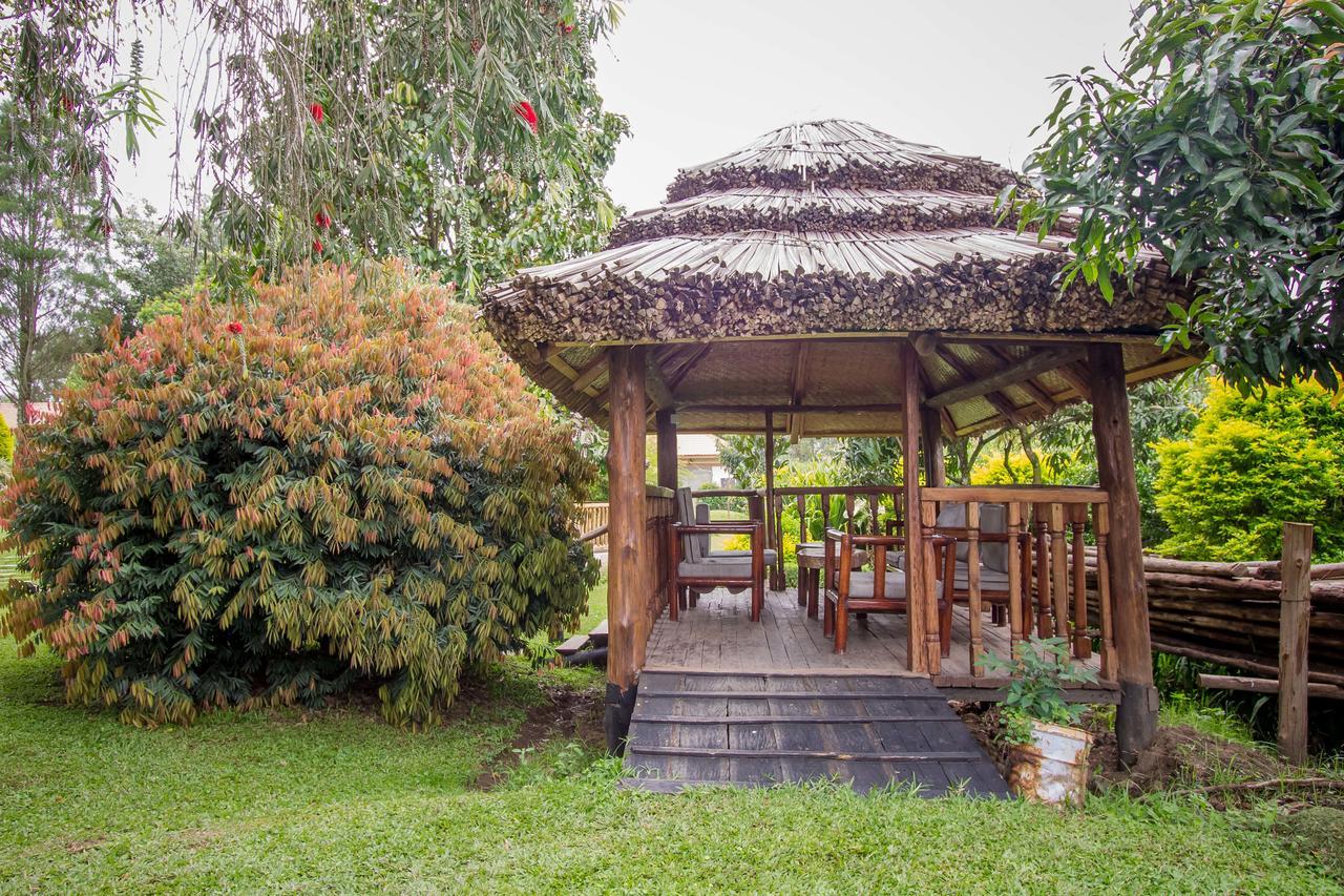 Tuzza Hotel Bushenyi Esterno foto