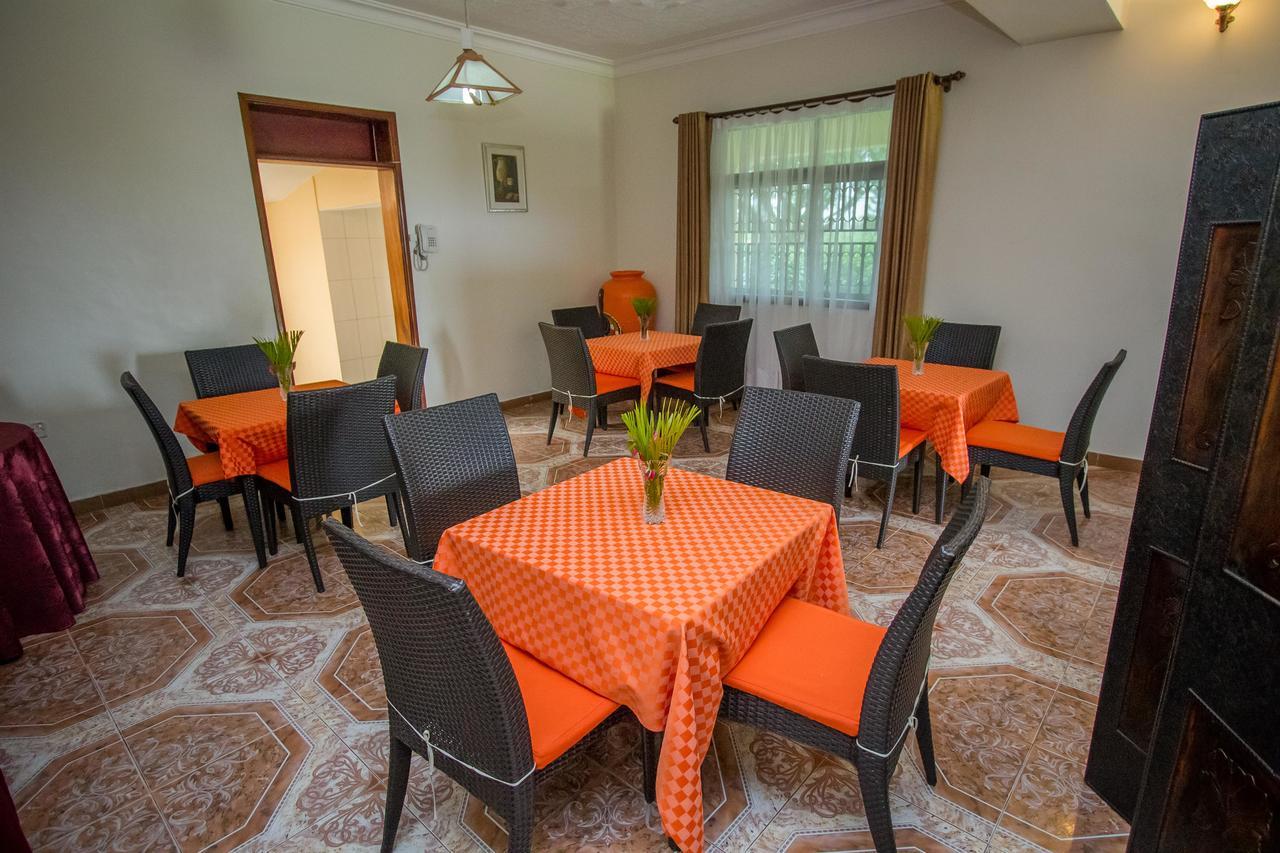 Tuzza Hotel Bushenyi Esterno foto
