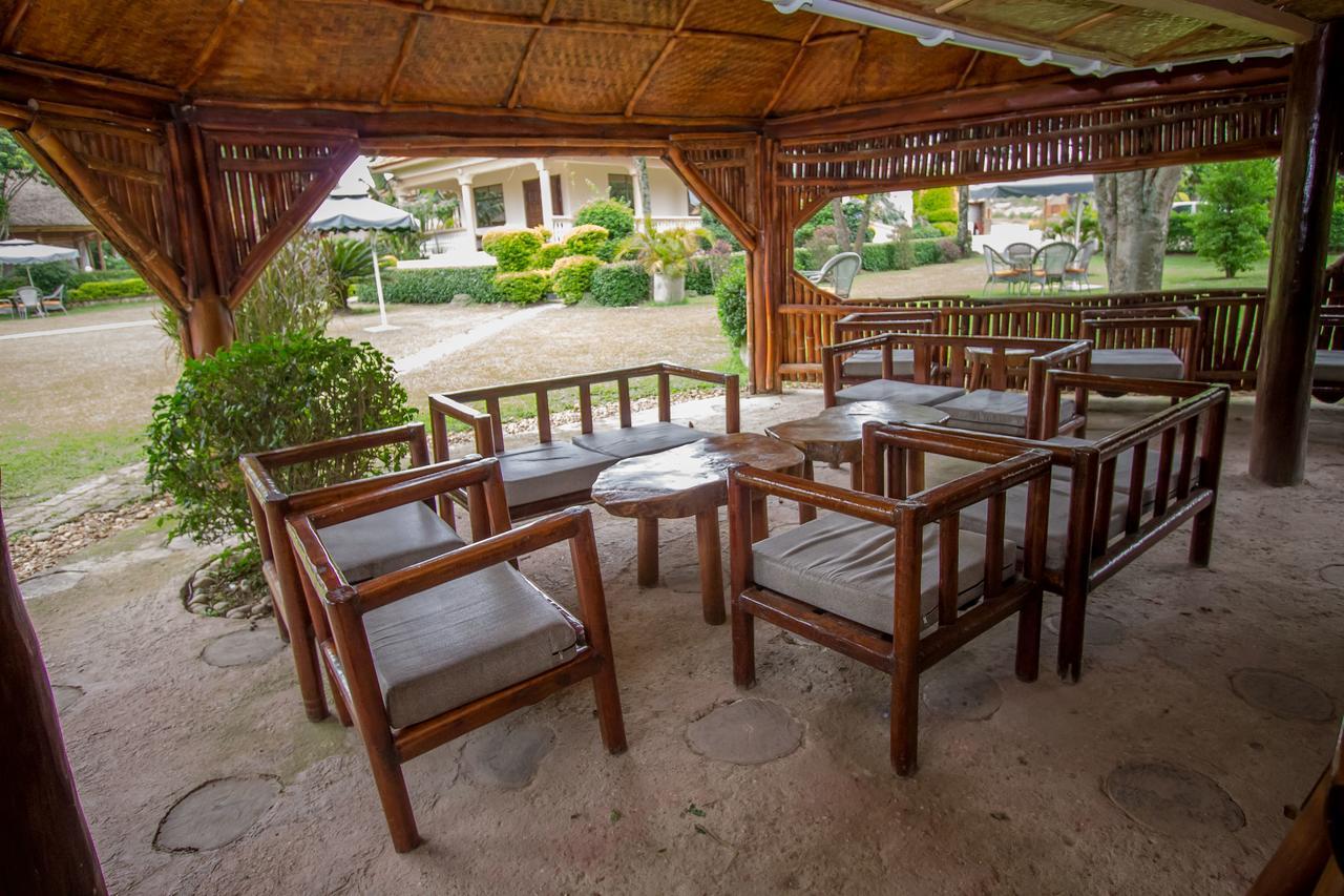 Tuzza Hotel Bushenyi Esterno foto
